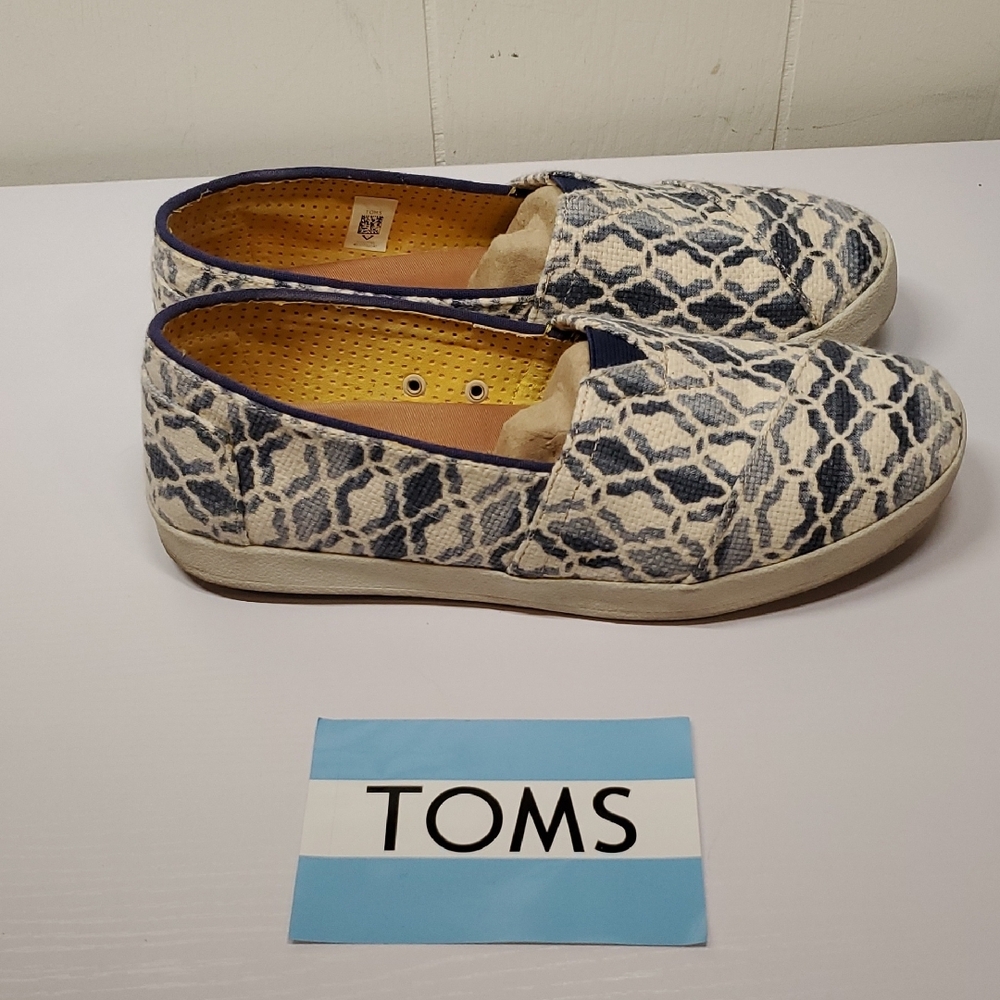 TOMS Avalon Blue Textured Canvas Tile Slip-On Shoes